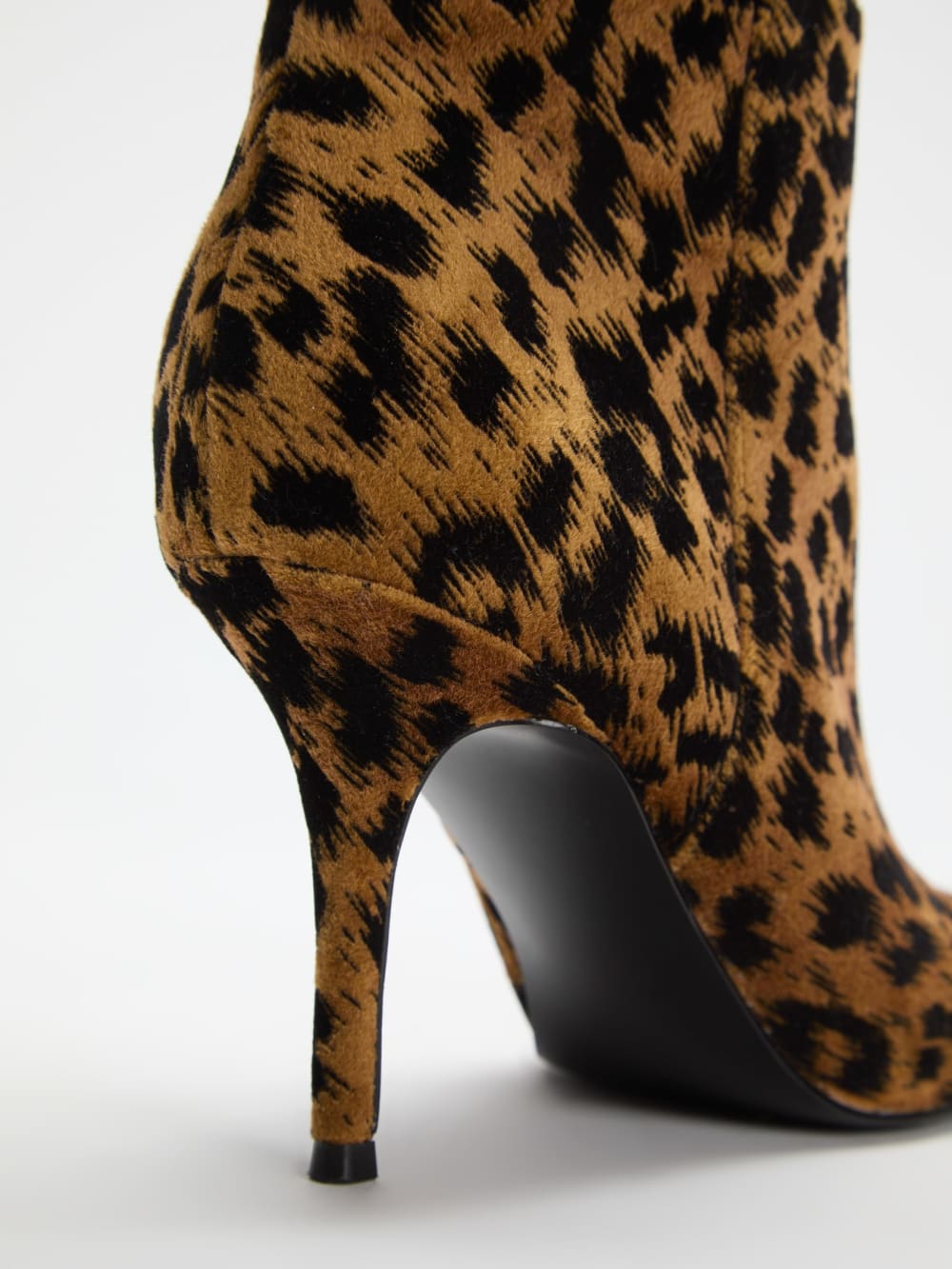 Gressa Knee-High Faux-Leather Boots - Guess
