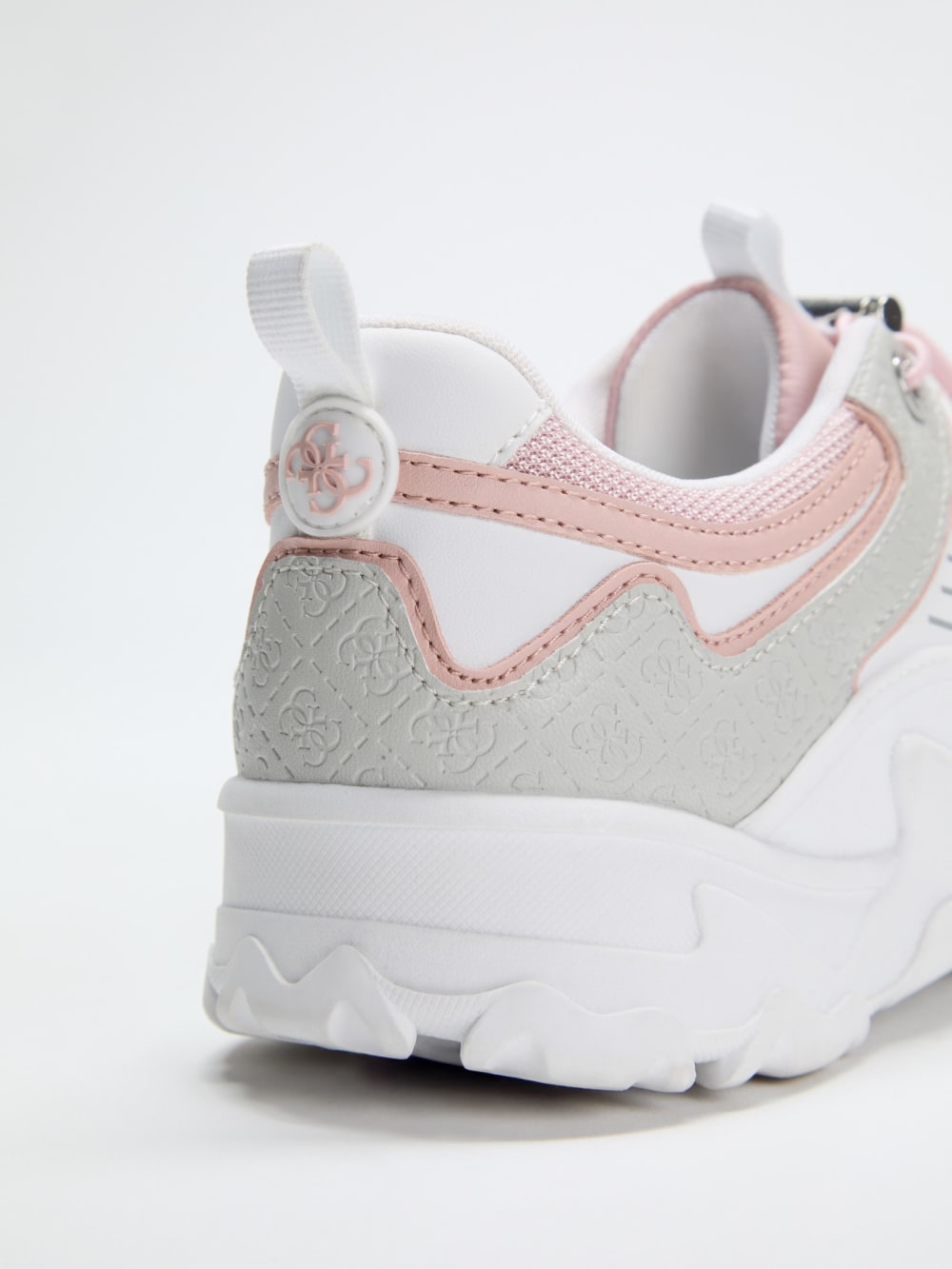 Akcord Color-Block Sneakers - Guess