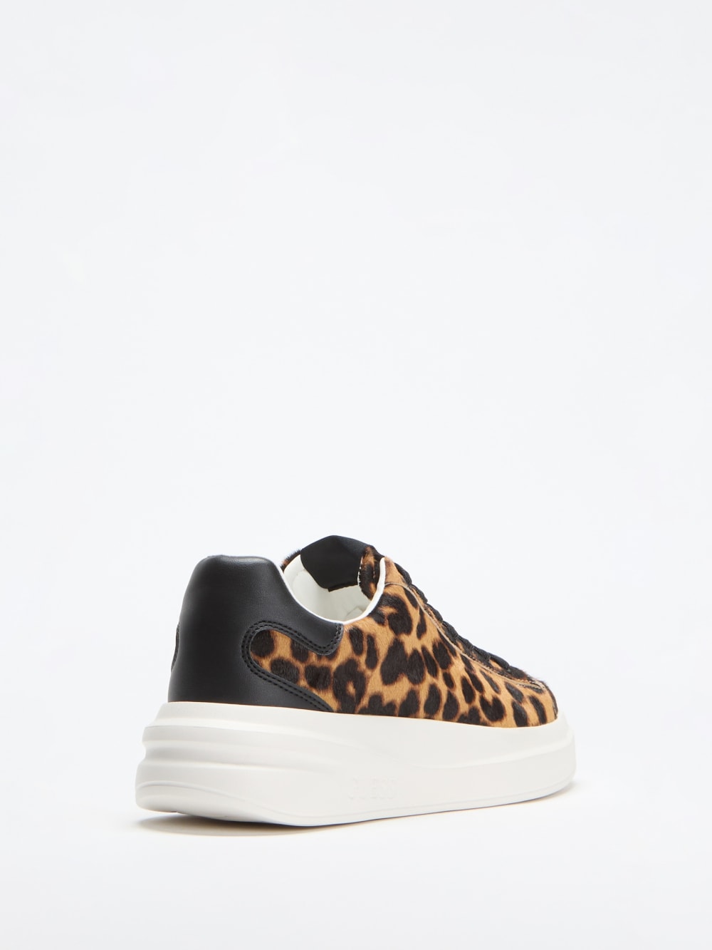 Elbinah Leopard Low-Top Sneakers - Guess