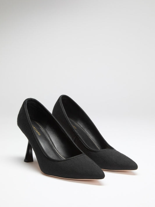 Monogram Court Pump - Guess