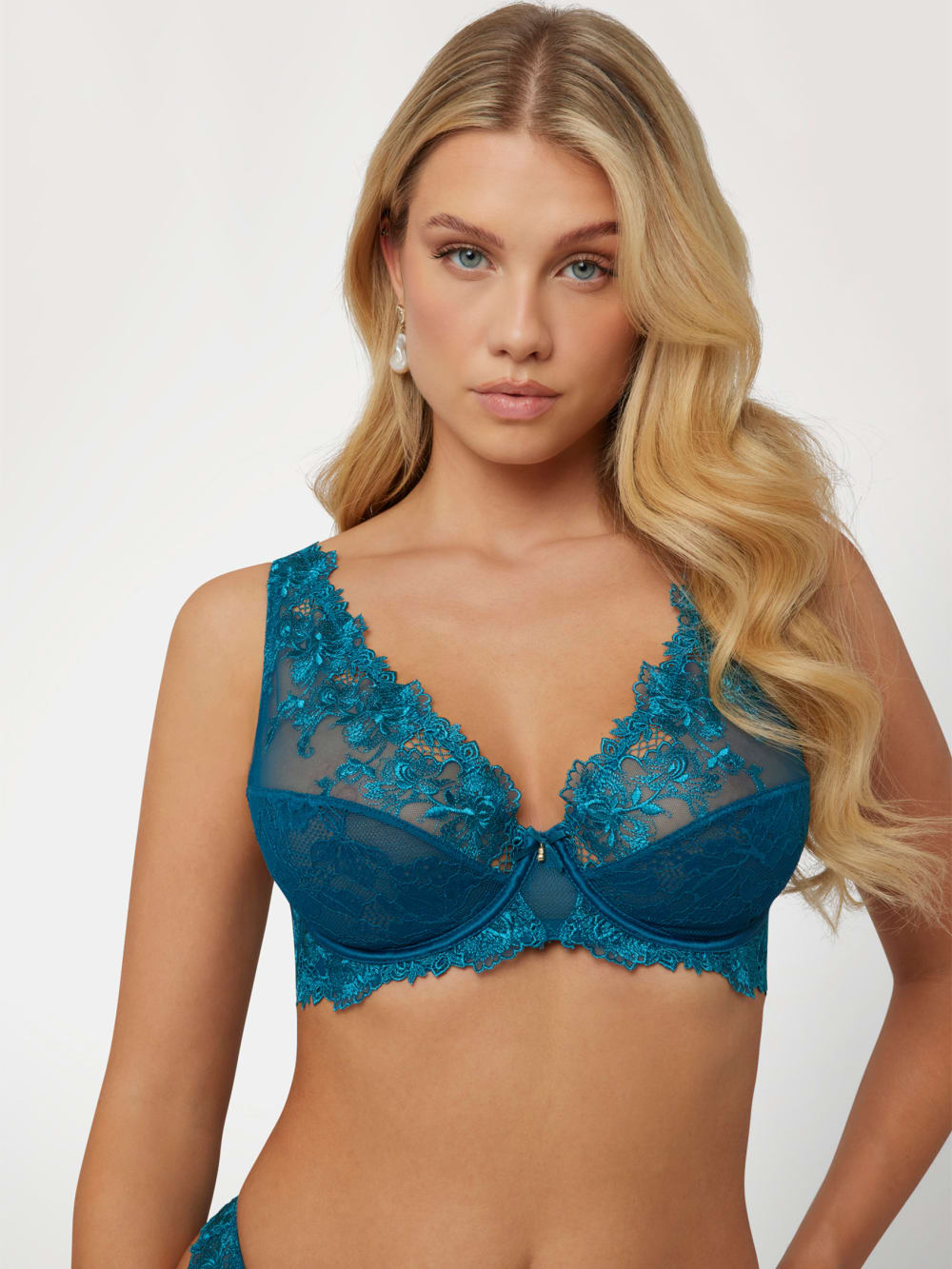 Rebecca Floral Lace Halter Bra - Guess