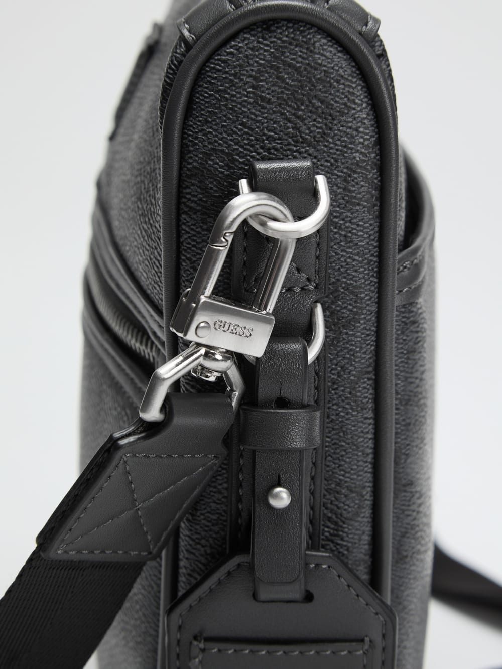 Milano Quattro G Crossbody - Guess