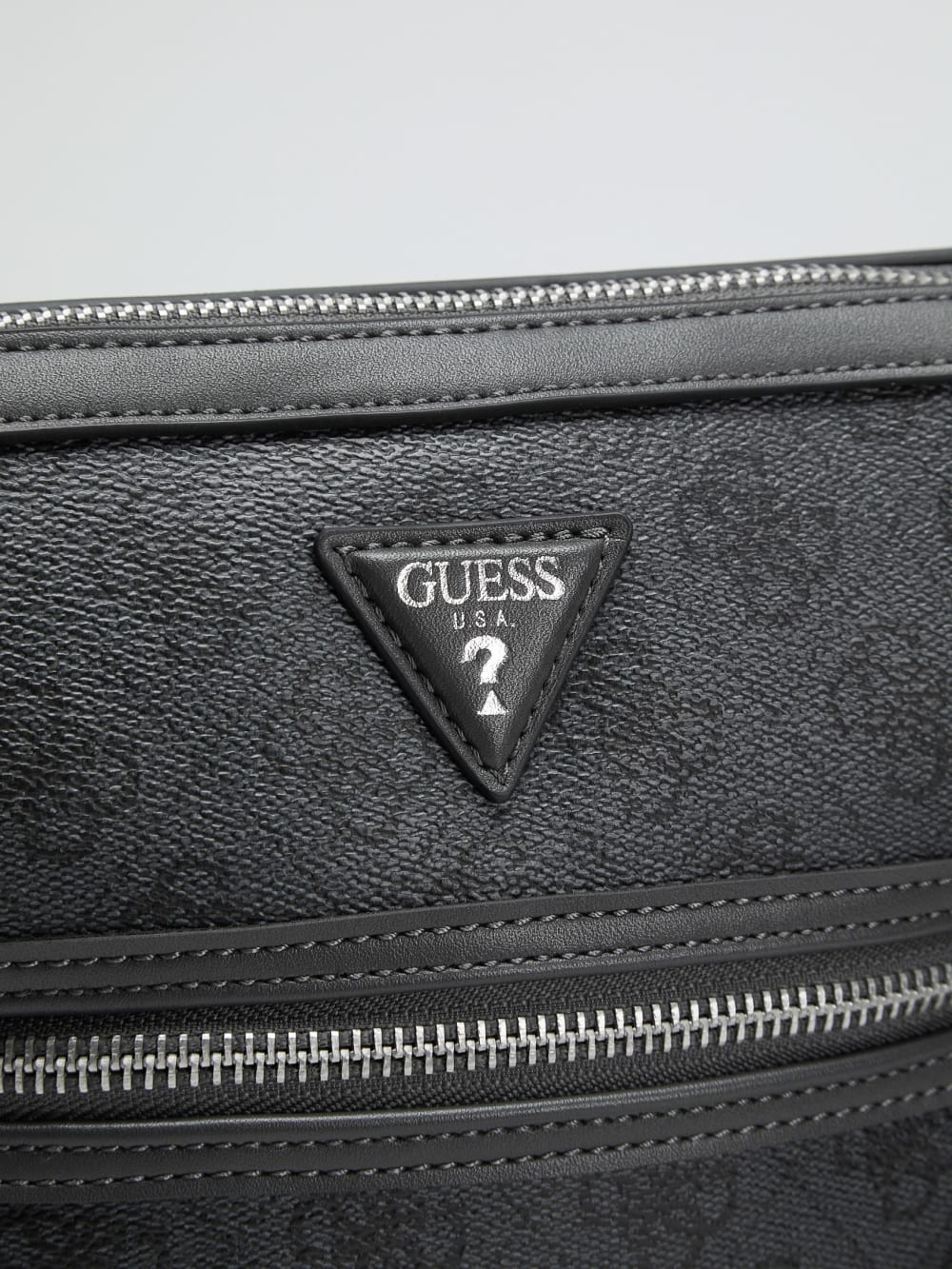 Milano Quattro G Crossbody - Guess