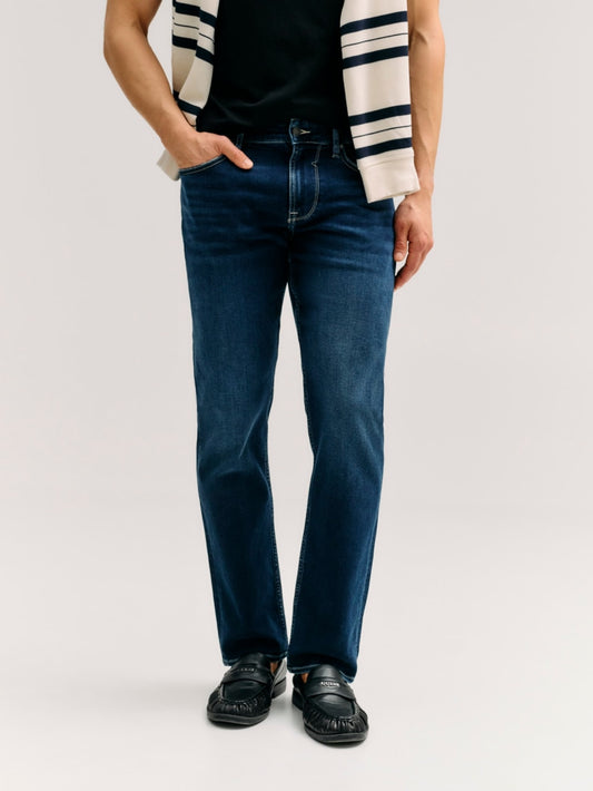 Finnley straight jeans - Guess