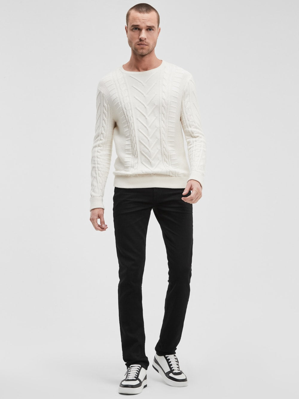 Eco Slim-Fit Tapered Jeans - Guess