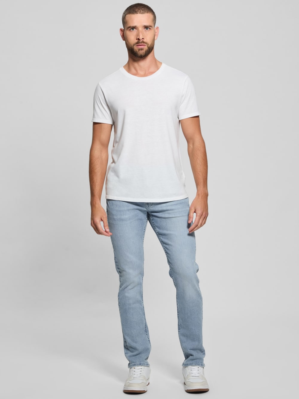 Eco Finnley Slim-Fit Tapered Jeans - Guess