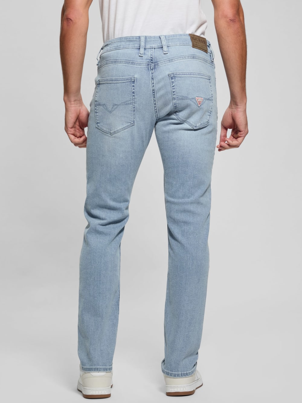 Eco Finnley Slim-Fit Tapered Jeans - Guess
