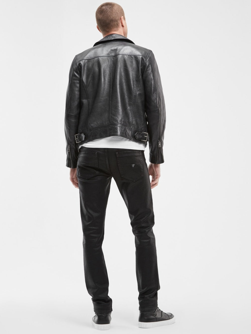 Finnley Slim-Fit Tapered Jeans - Guess