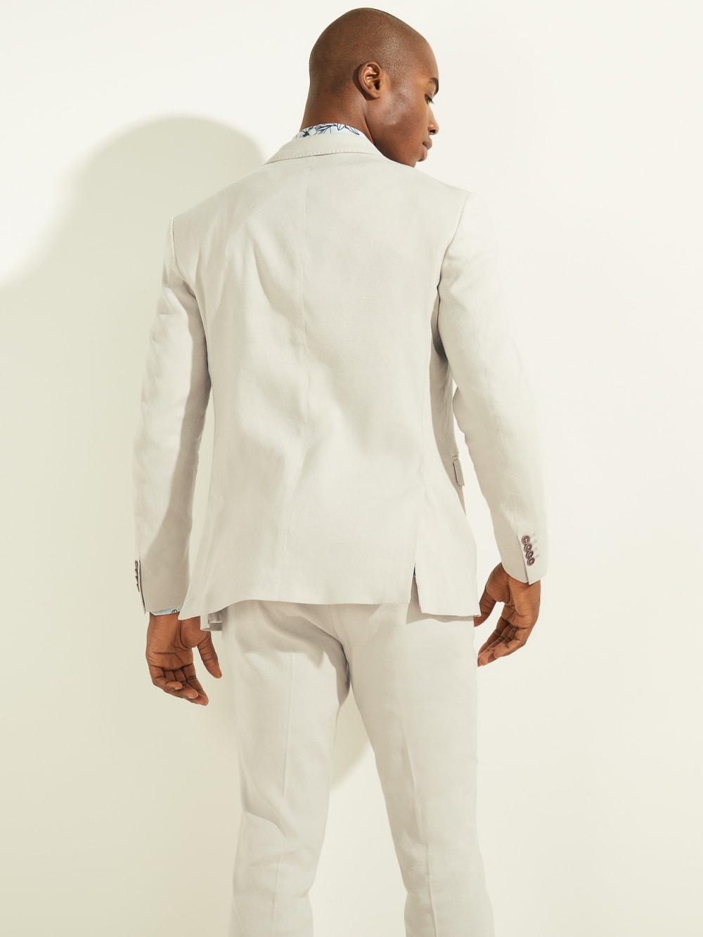 Linen-Blend Single Breasted Blazer - Guess
