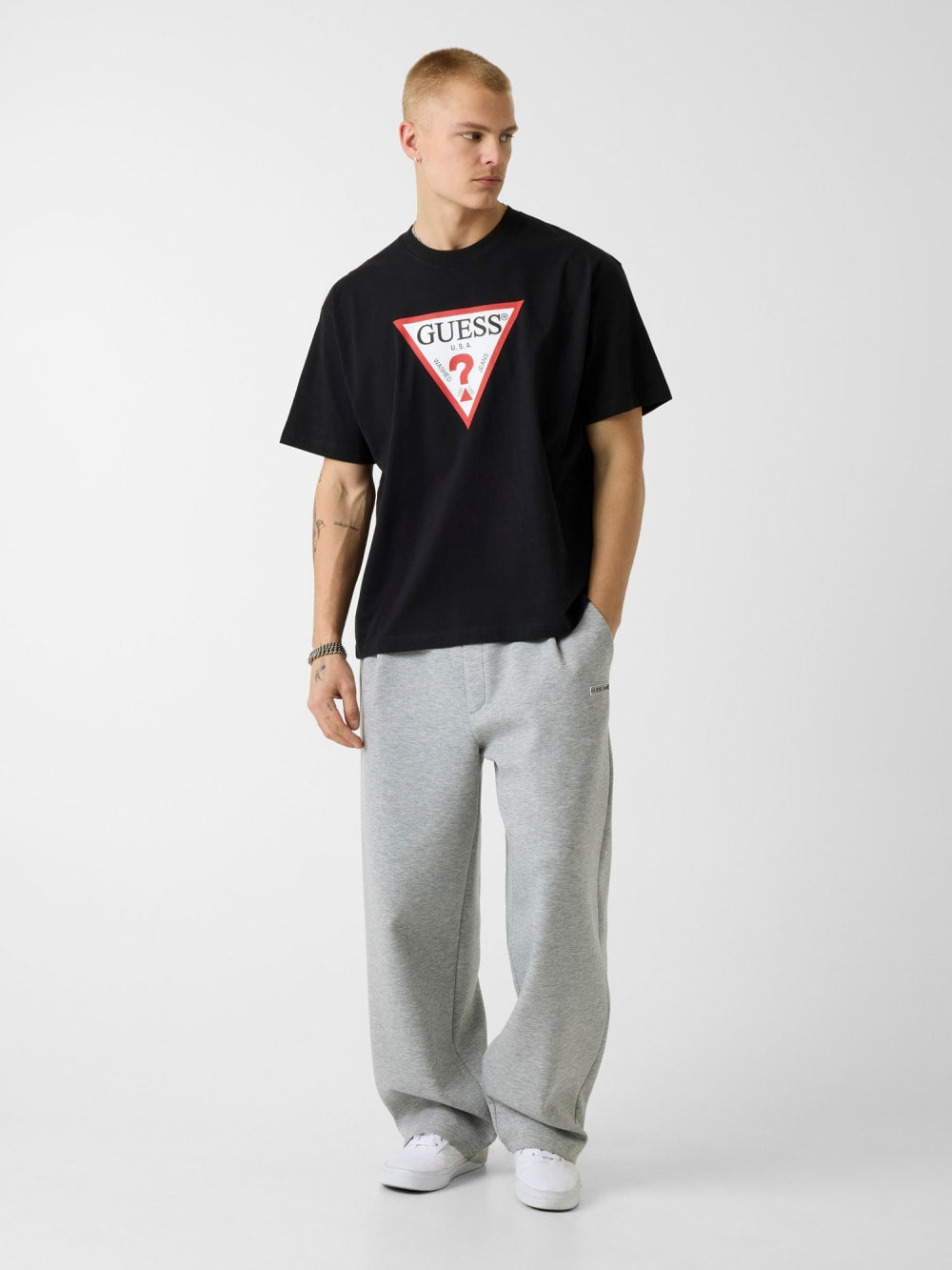 Iconic Tee - Guess