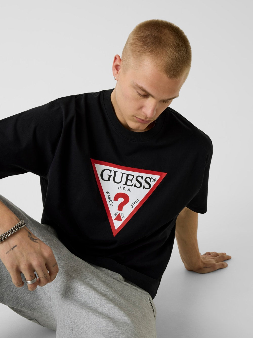 Iconic Tee - Guess