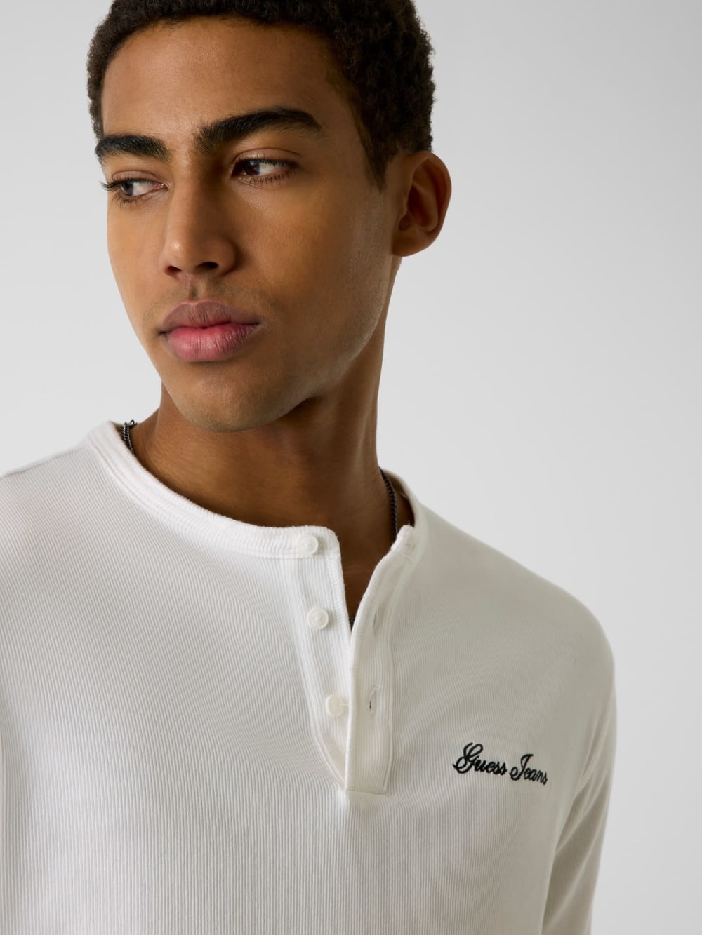 Embroidered logo t-shirt - Guess