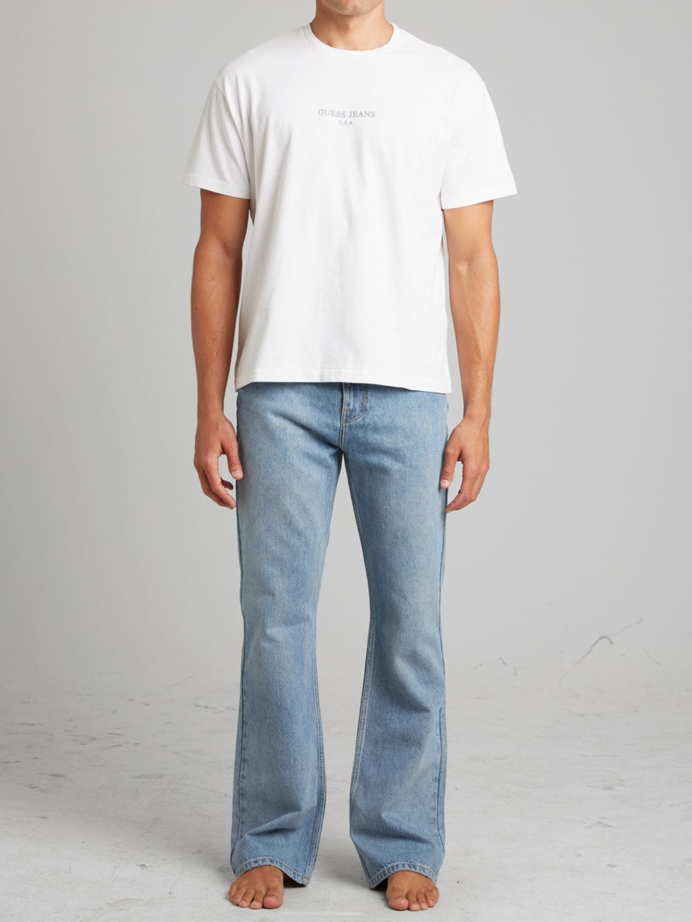 Classic Logo Tee - Guess