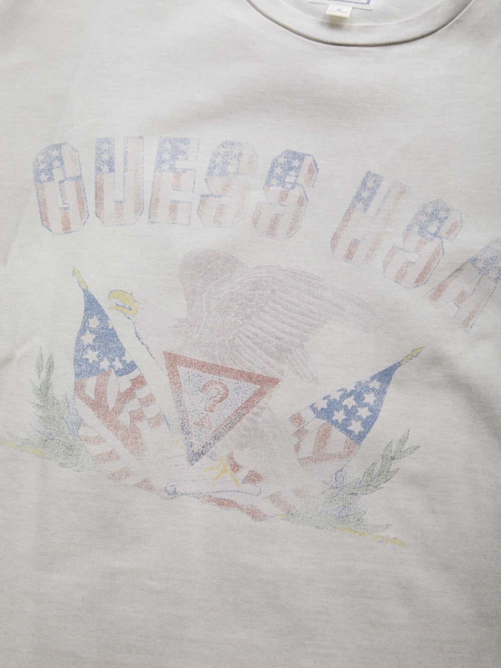 vintage graphic tee - Guess