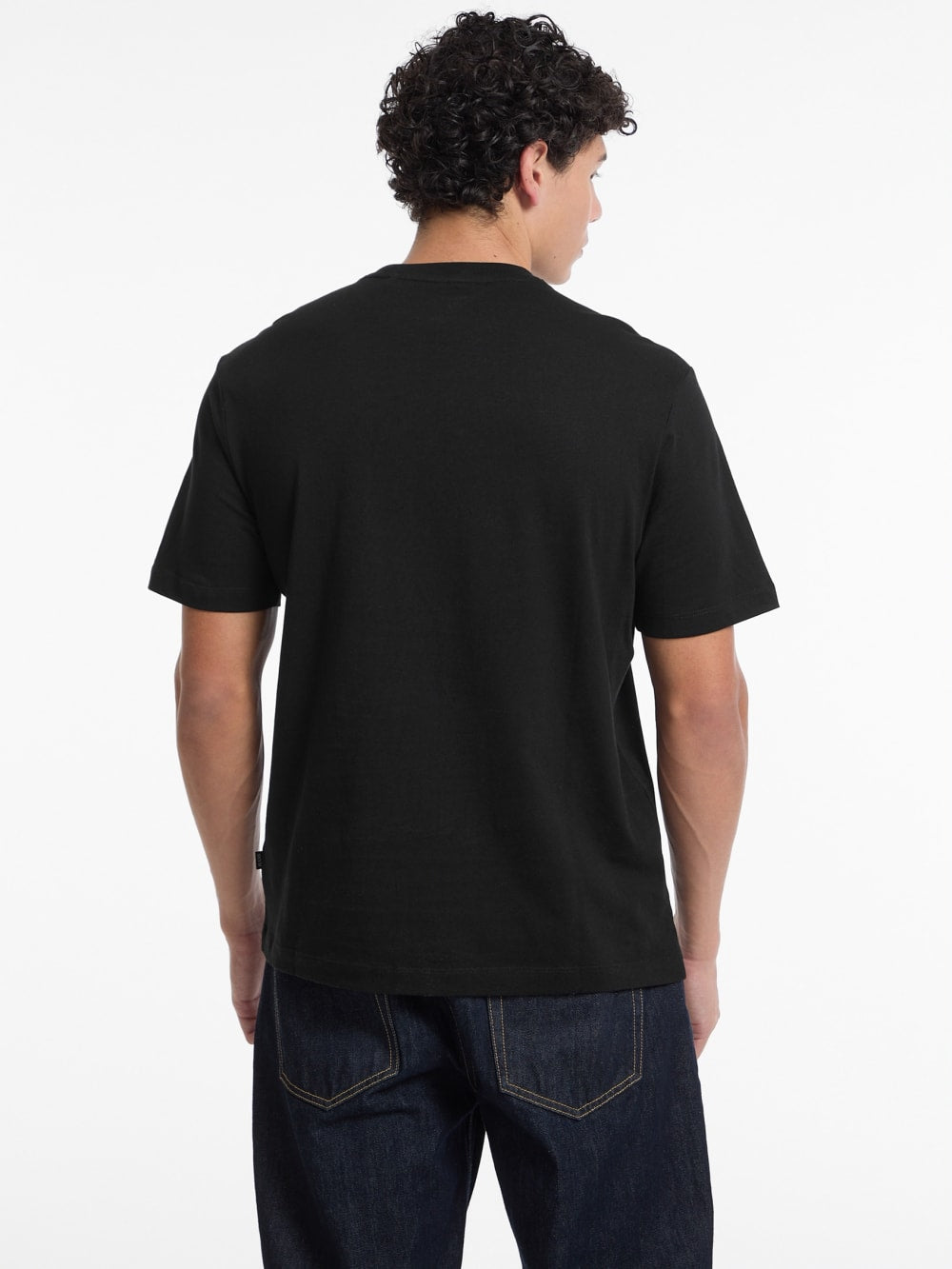 Crewneck Tee - Guess