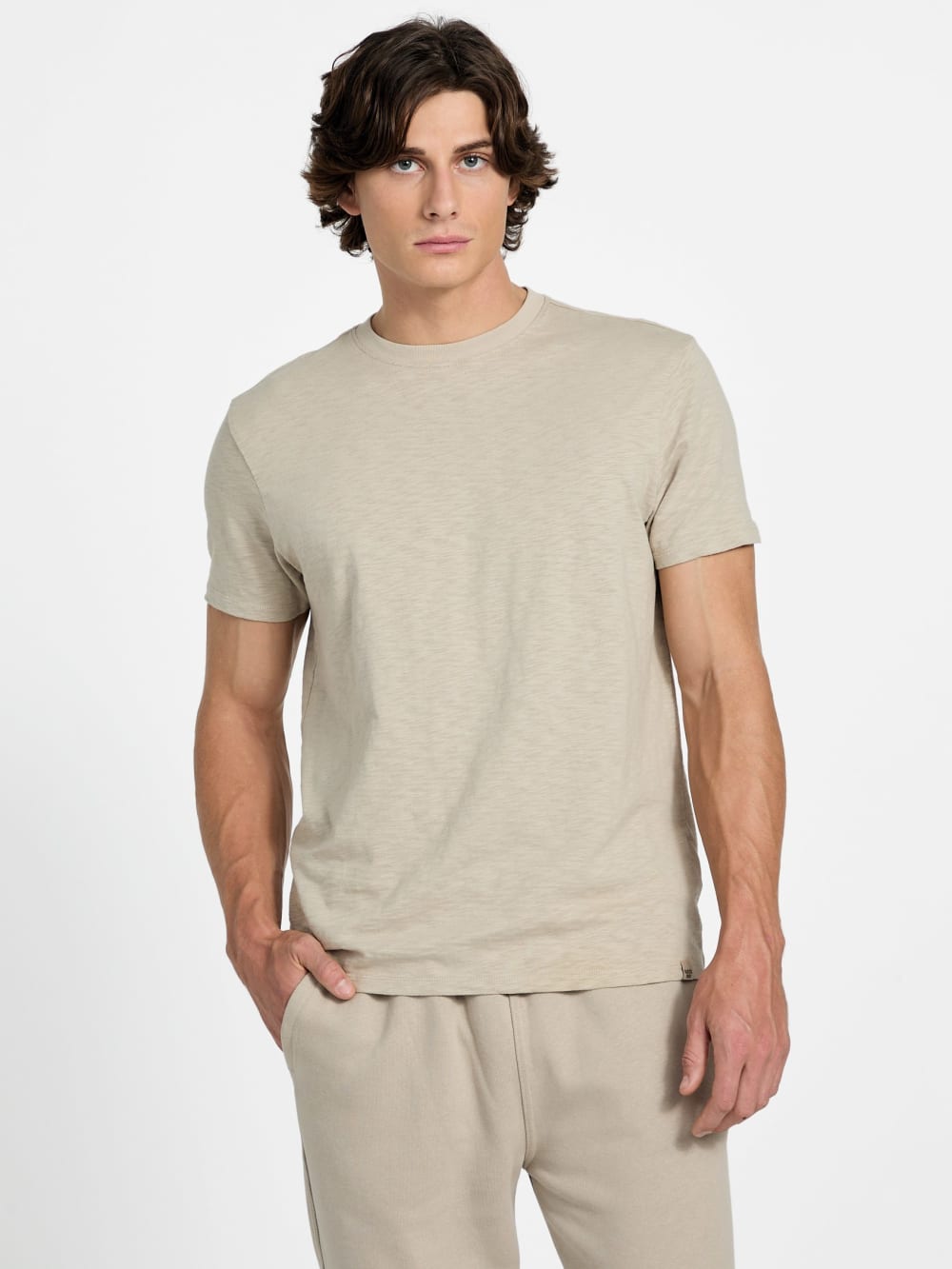 1981 Label Crewneck Tee - Guess