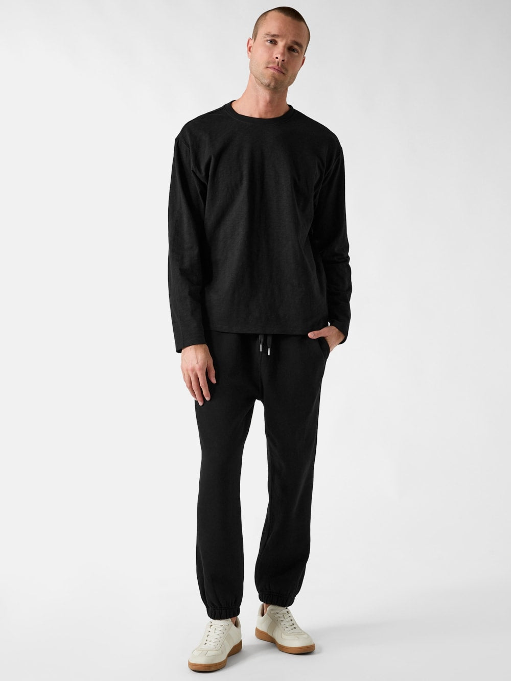 1981 Label Long-Sleeve Crewneck - Guess