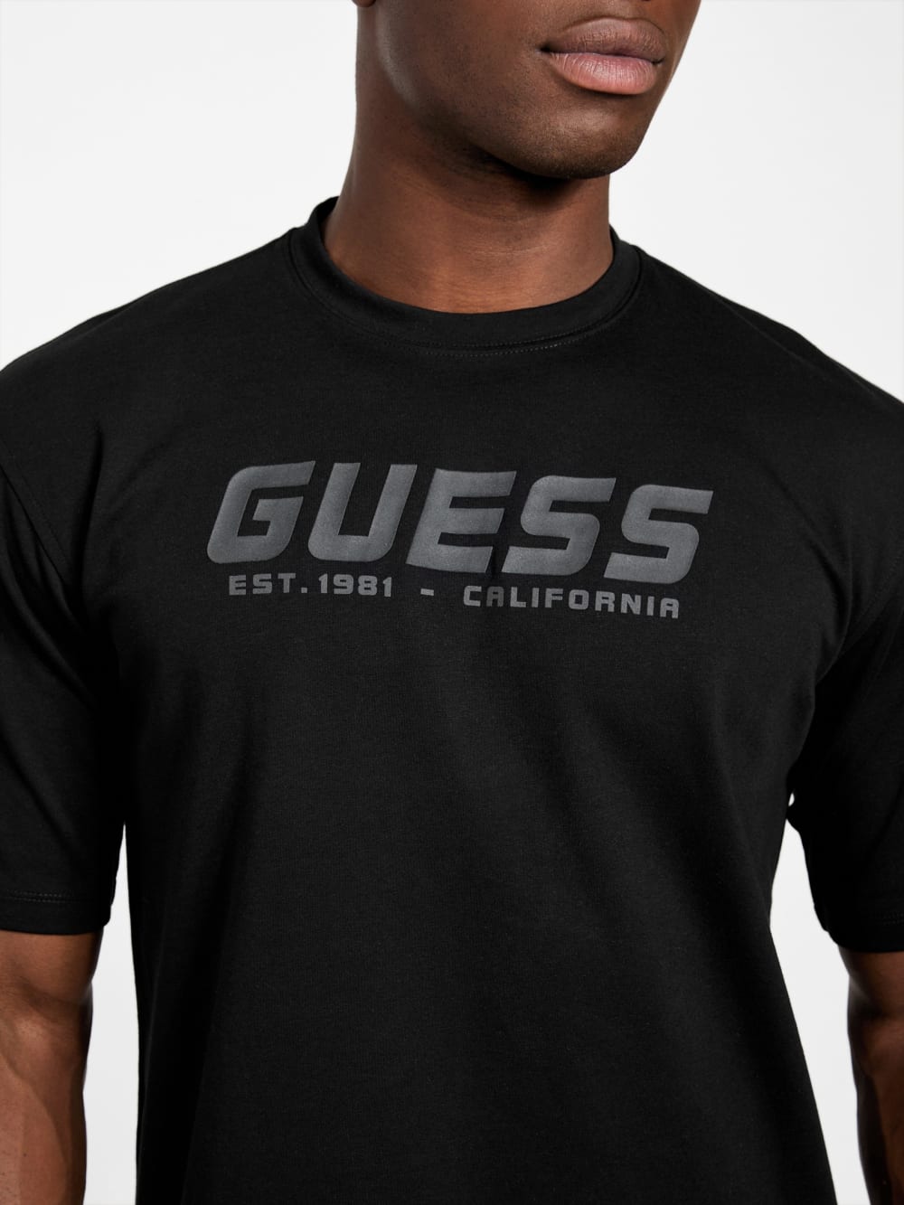 Eco Gohan Logo Tee - Guess