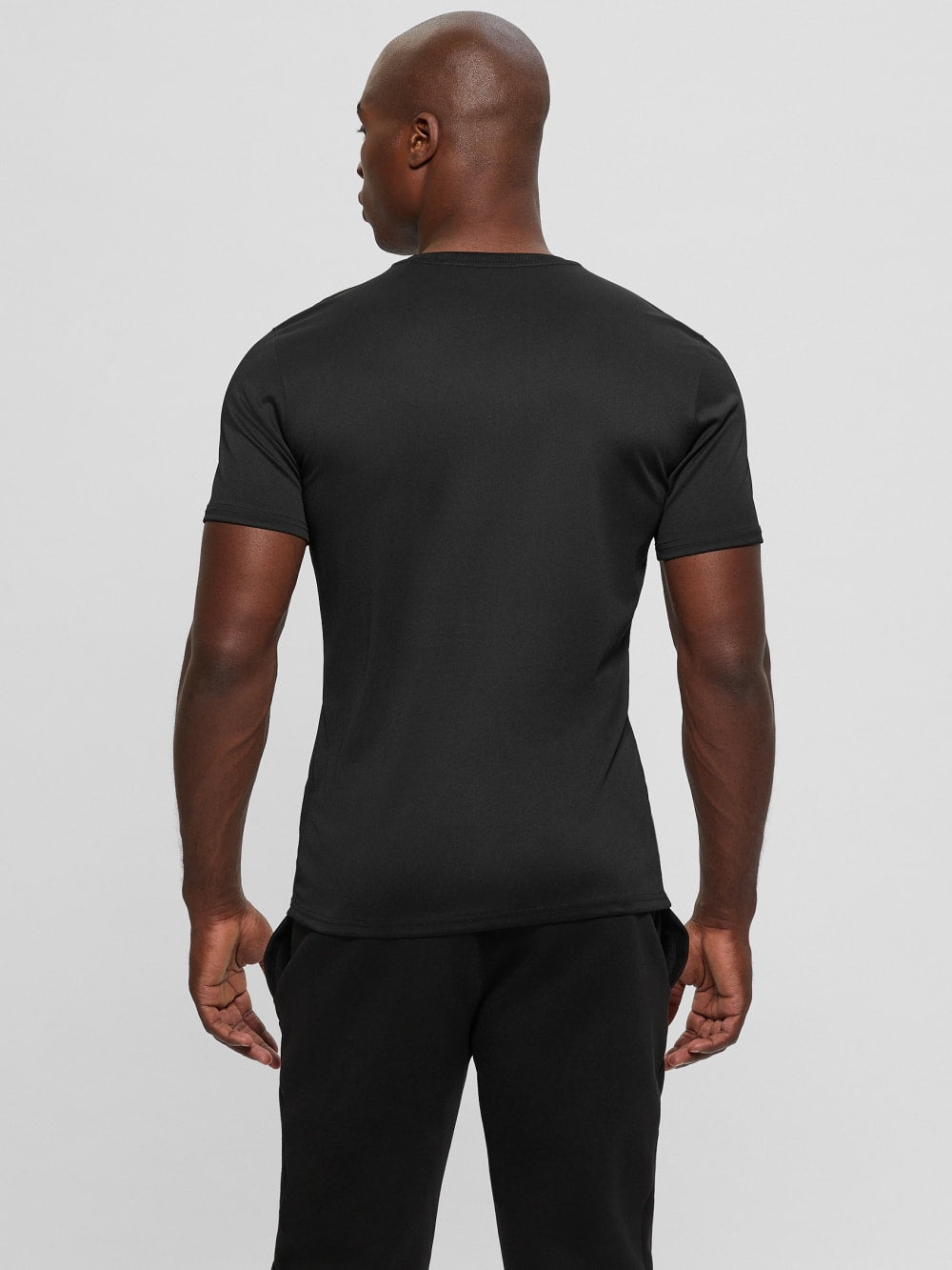 Signature Crewneck Tee - Guess