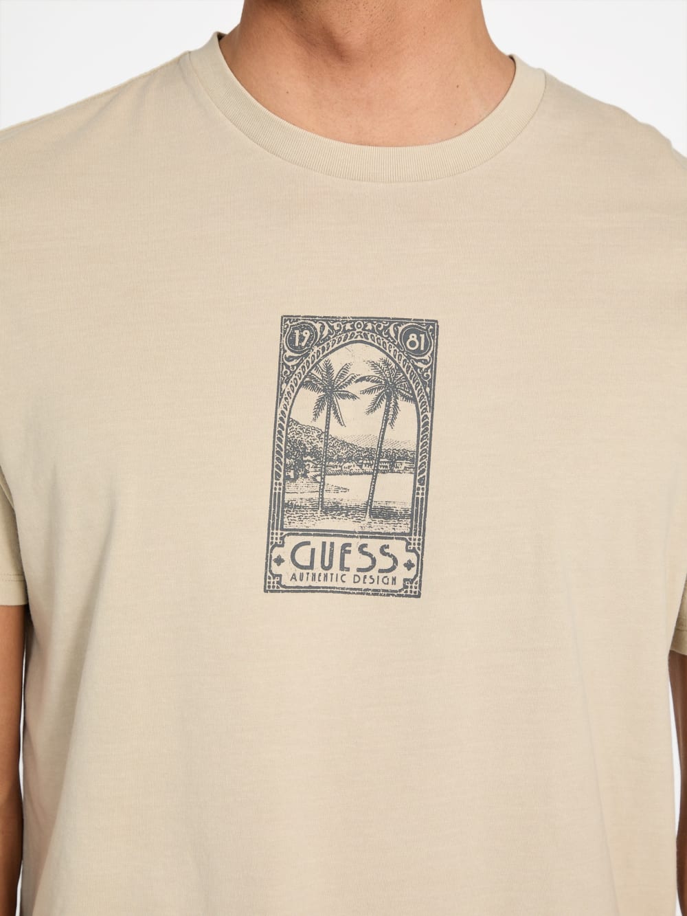 Eco Paradise Postage Tee - Guess