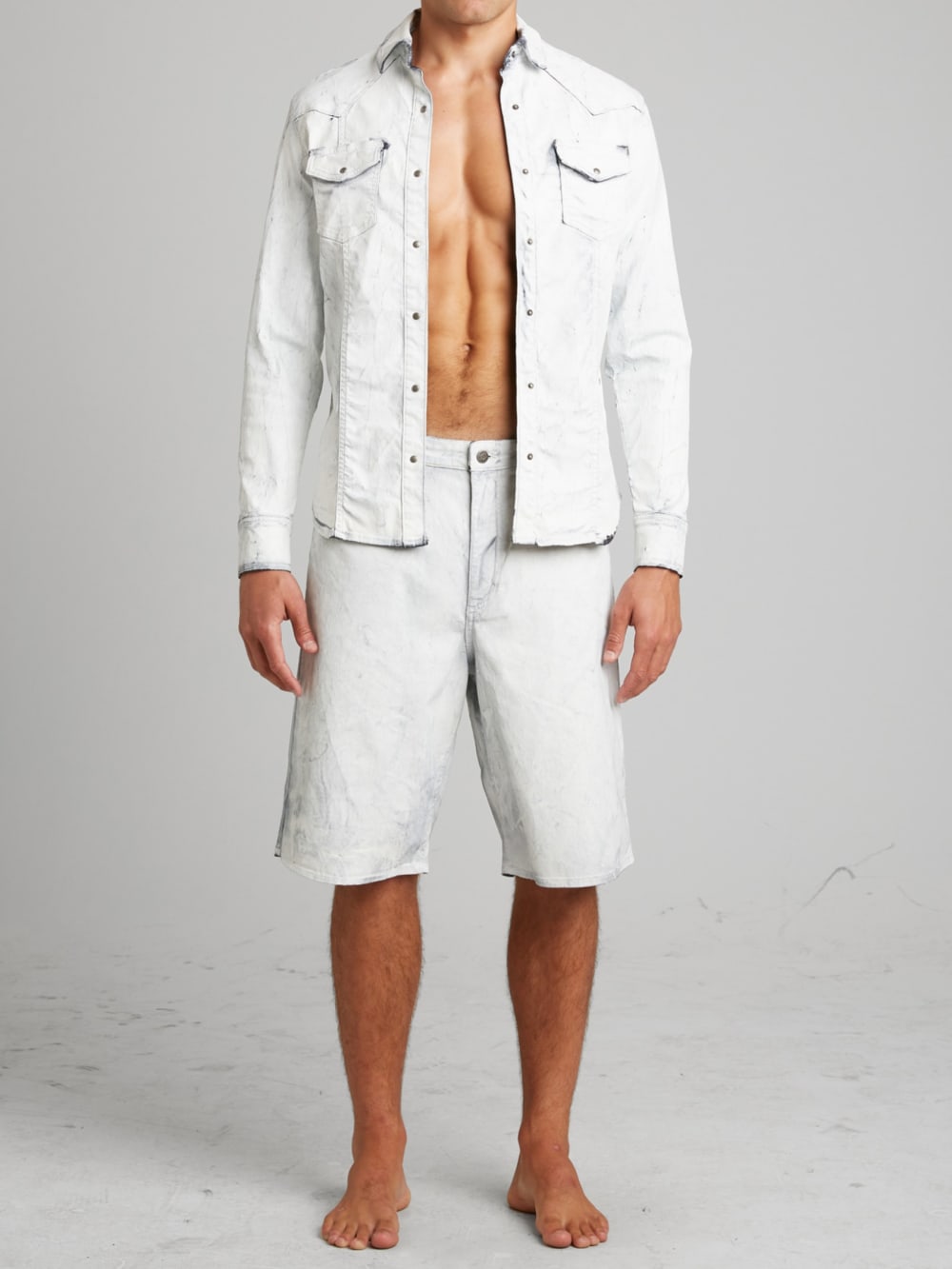 Painted Twill Shorts - Guess