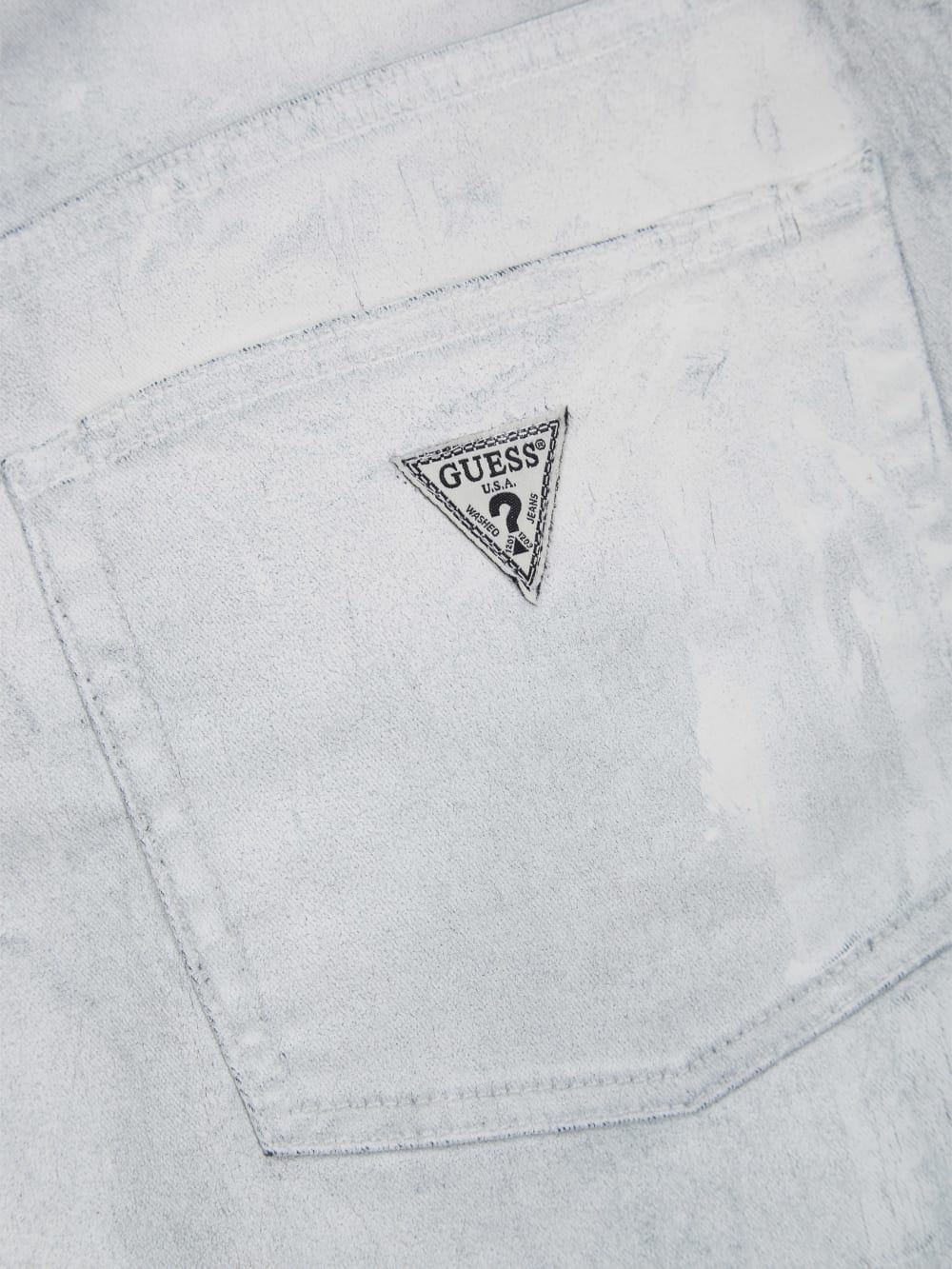 Painted Twill Shorts - Guess