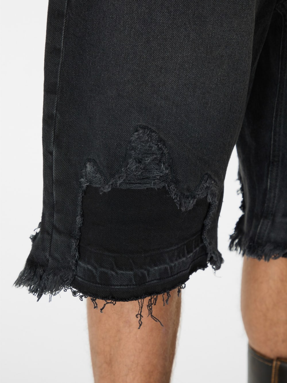 black distressed denim short - Guess