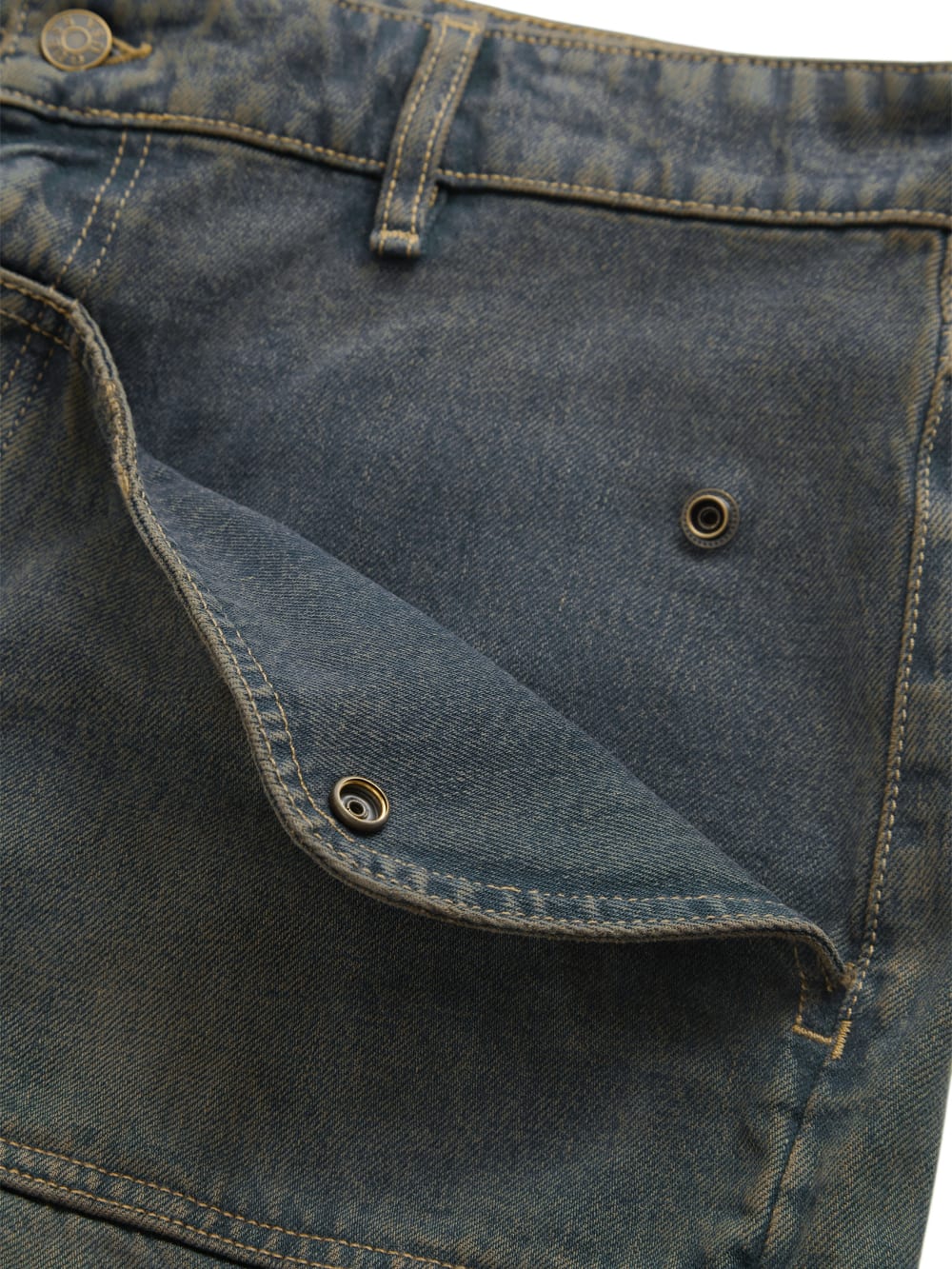 utility shorts - Guess