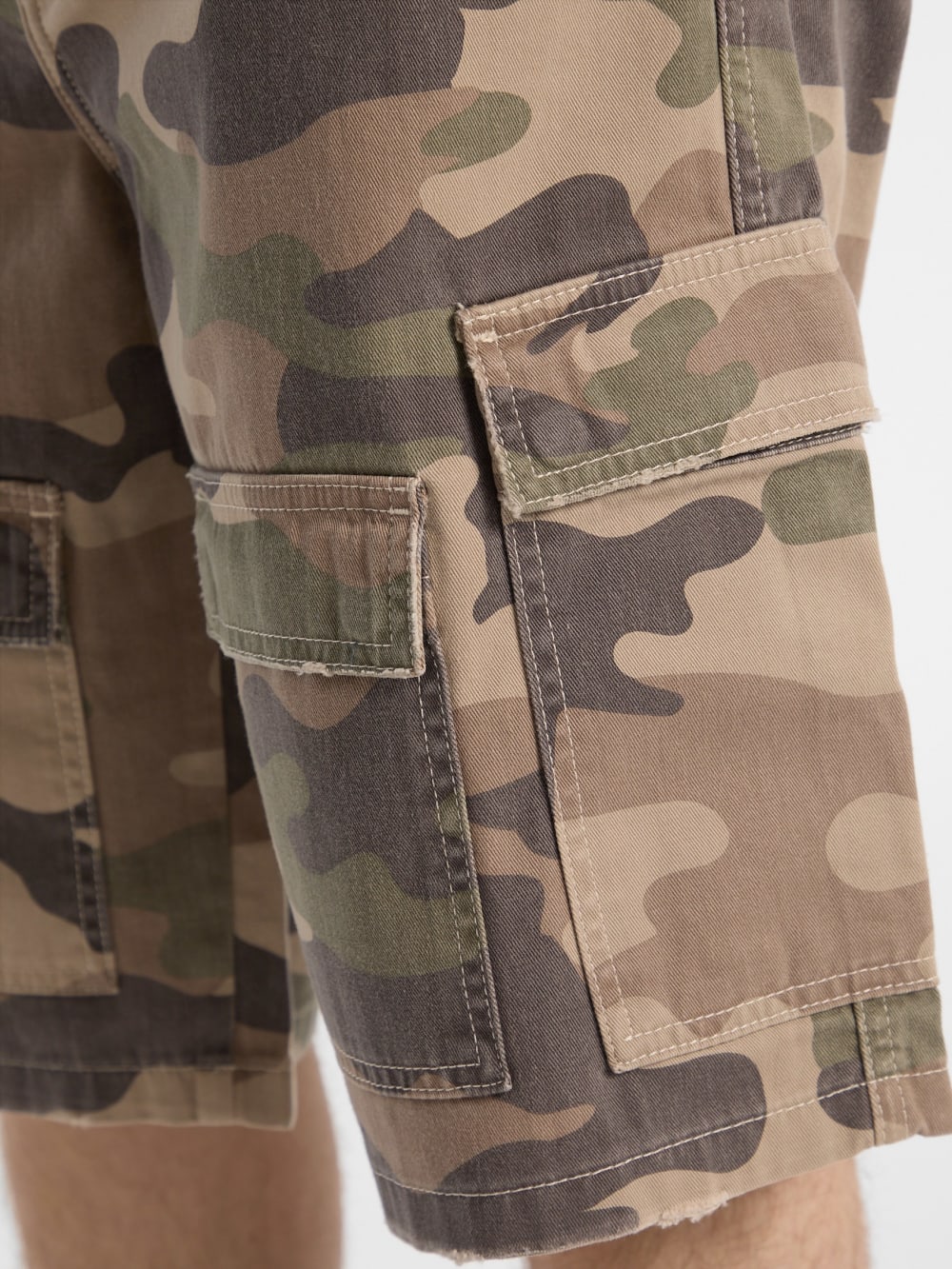 GUESS Originals Eco Twill Camo Cargo Shorts - Guess
