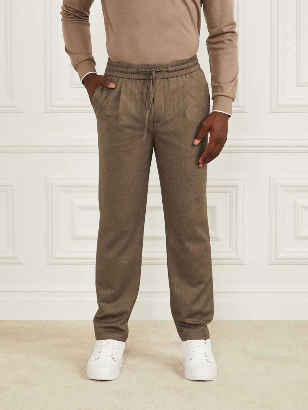 Daniel Regular Tapered Pant - Guess