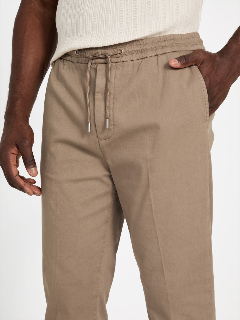 Axel Chino Pants - Guess