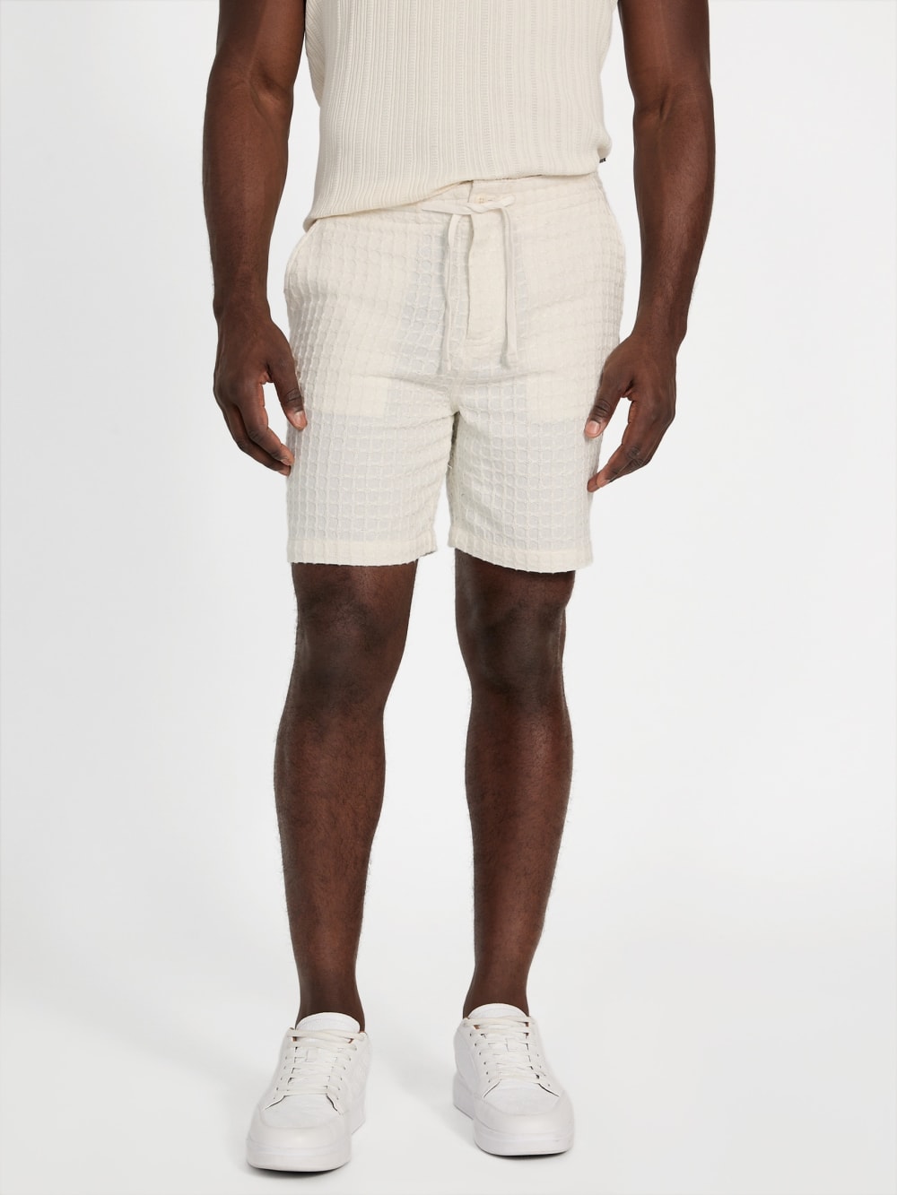 Fisher Textured Woven Shorts - Guess