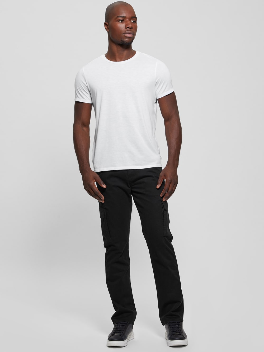Sateen Coated Cargo Pants - Guess