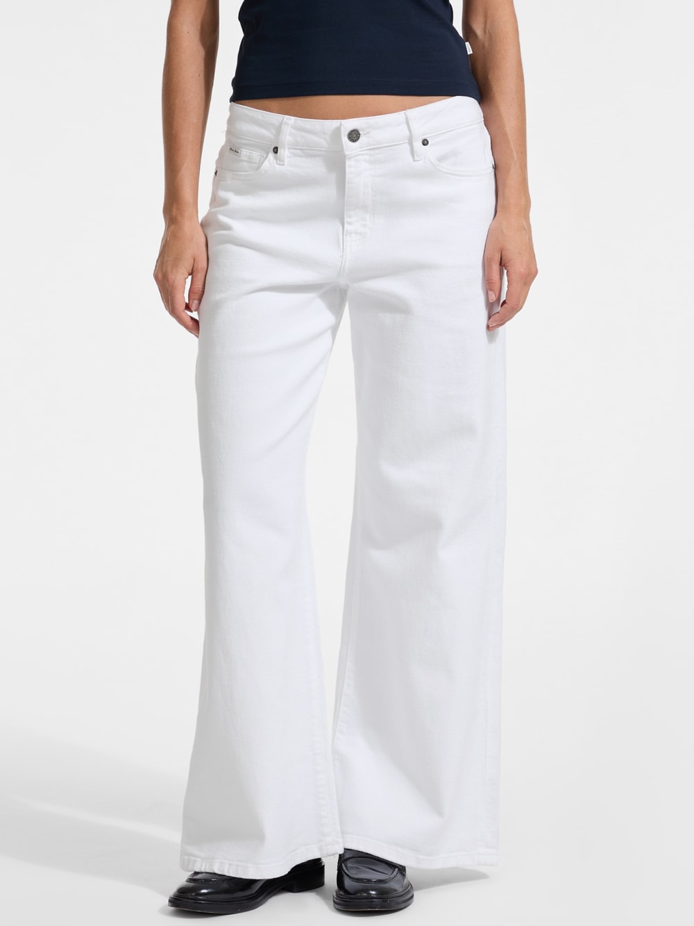 G13 Low-Rise Extra Wide Leg Jeans - Guess