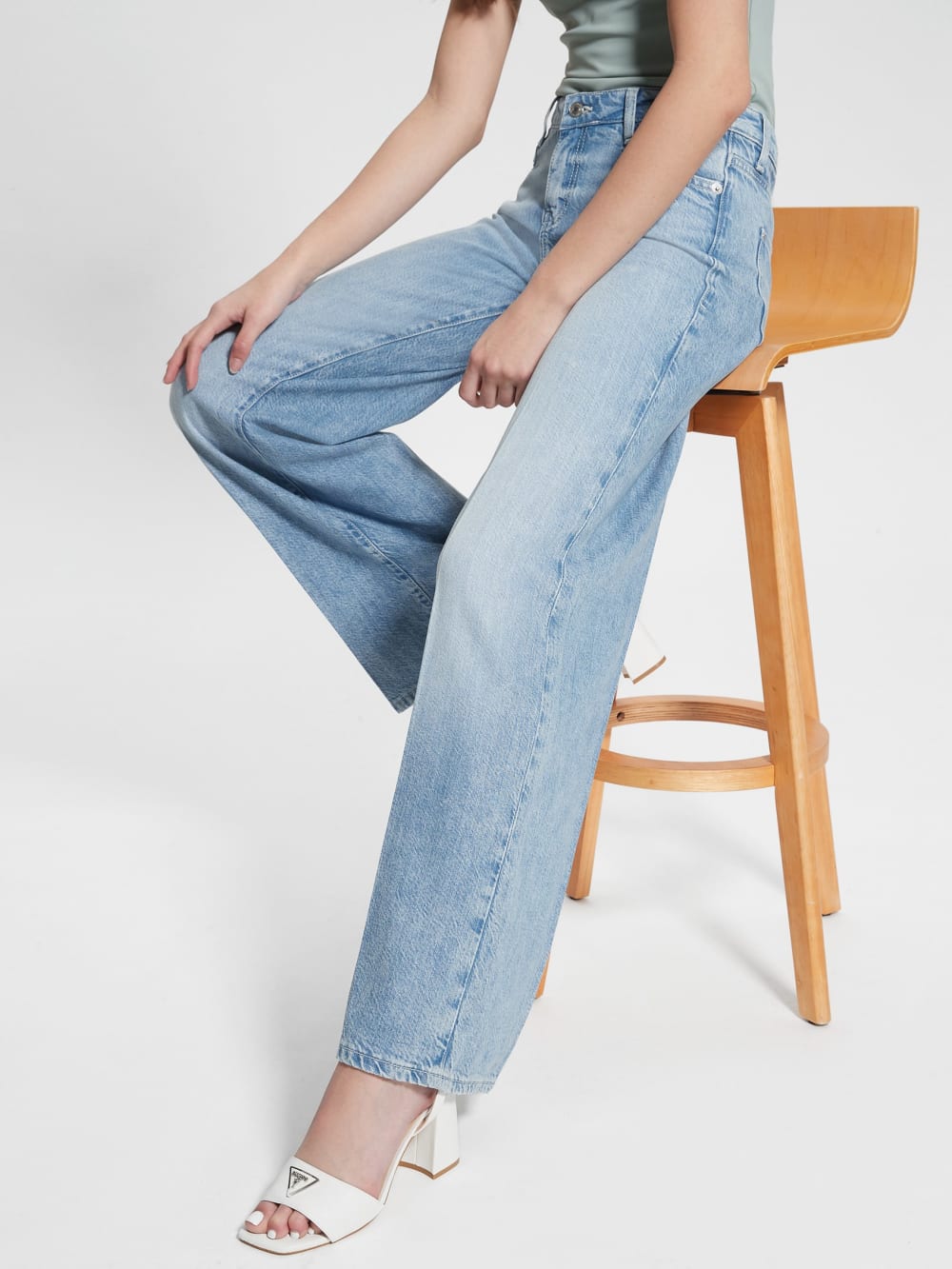 Eco Featherweight Mid-Rise Palazzo Jeans - Guess