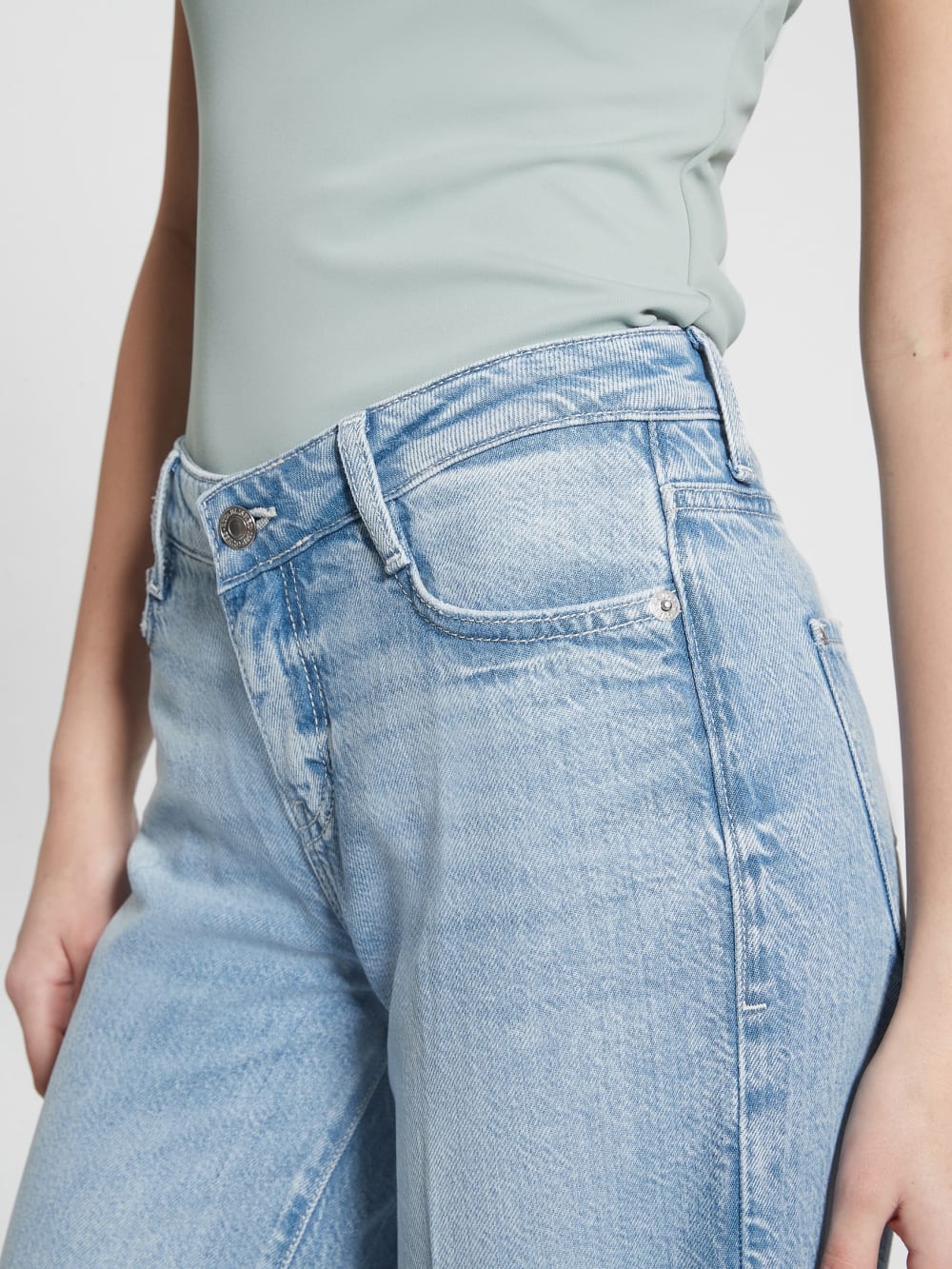 Eco Featherweight Mid-Rise Palazzo Jeans - Guess