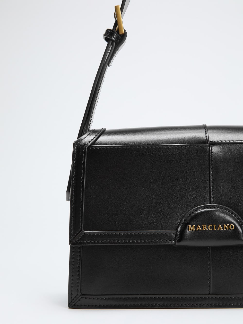 Isa Convertible Leather Bag - Guess
