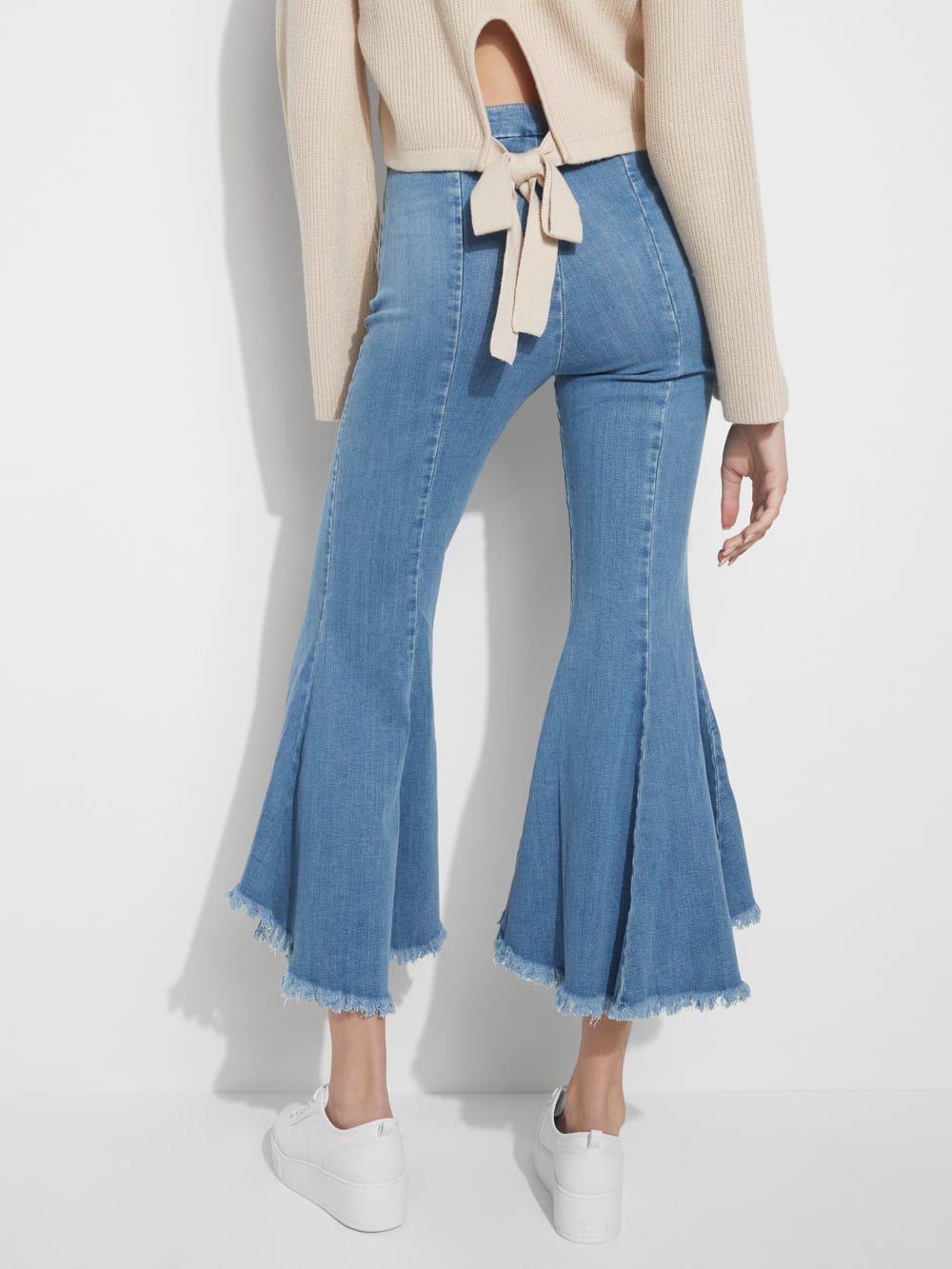 Sofia 1981 High-Rise Flared Jeans - Guess