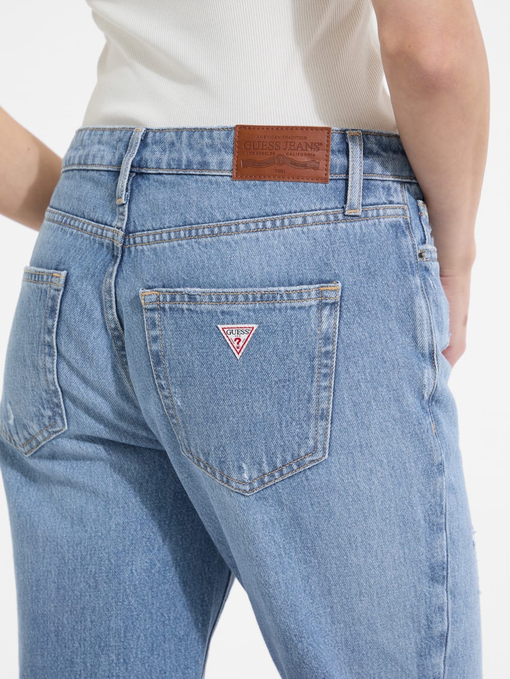 G08 Mid-Rise Distressed Straight Jeans - Guess