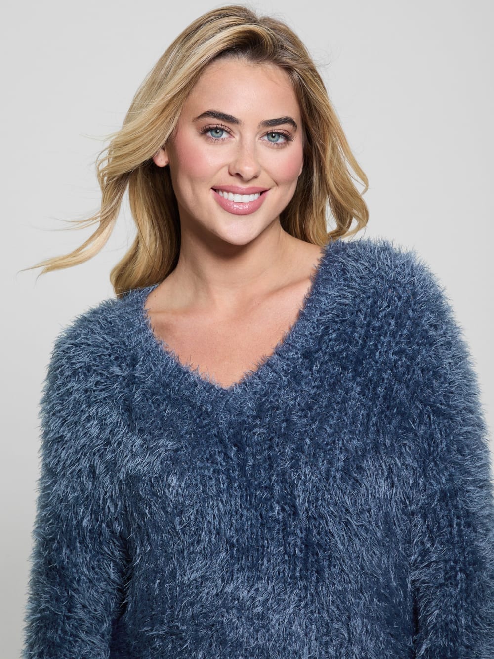 Natsumi Fuzzy Sweater - Guess
