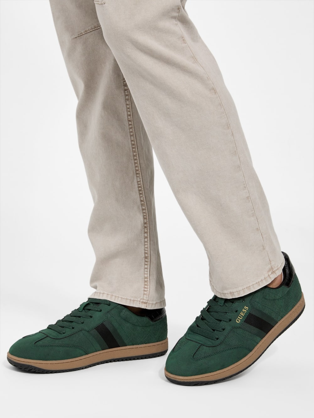 Kloane Striped Quattro G Sneakers - Guess