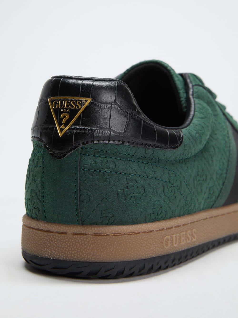 Kloane Striped Quattro G Sneakers - Guess