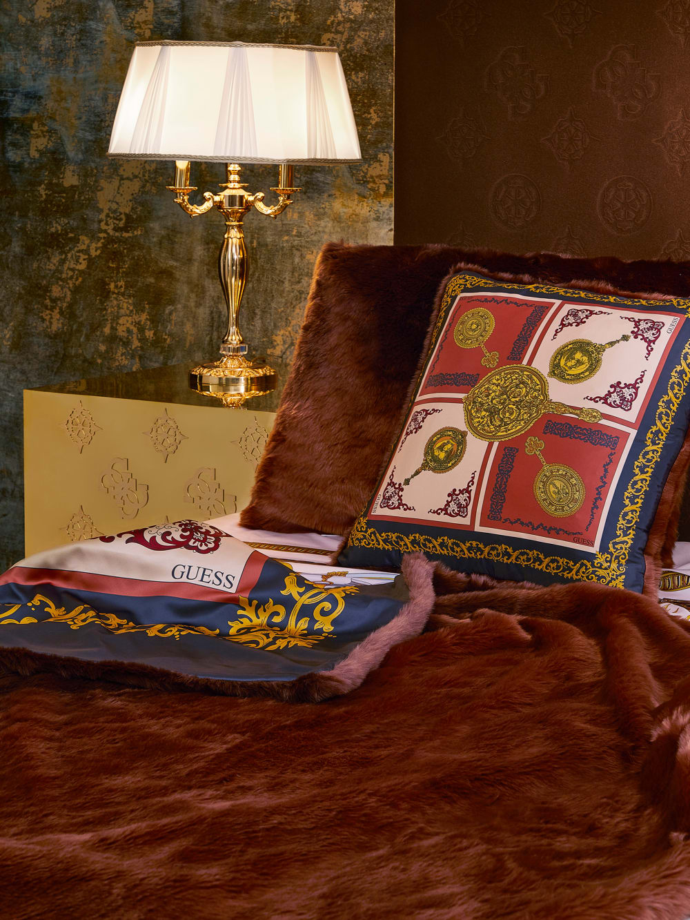 Faux-Fur Pillow - Guess