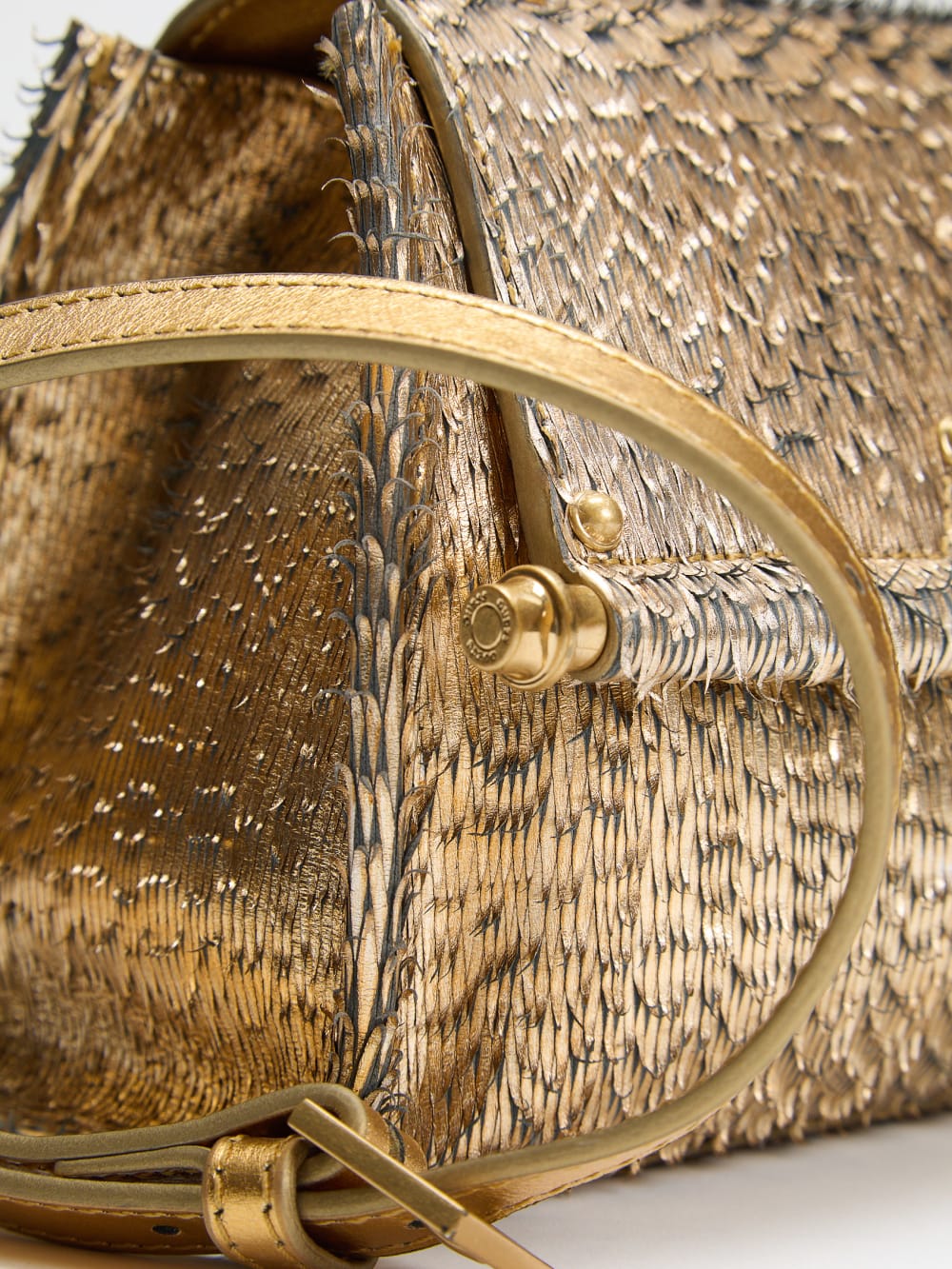 Alia Textured Satchel - Guess