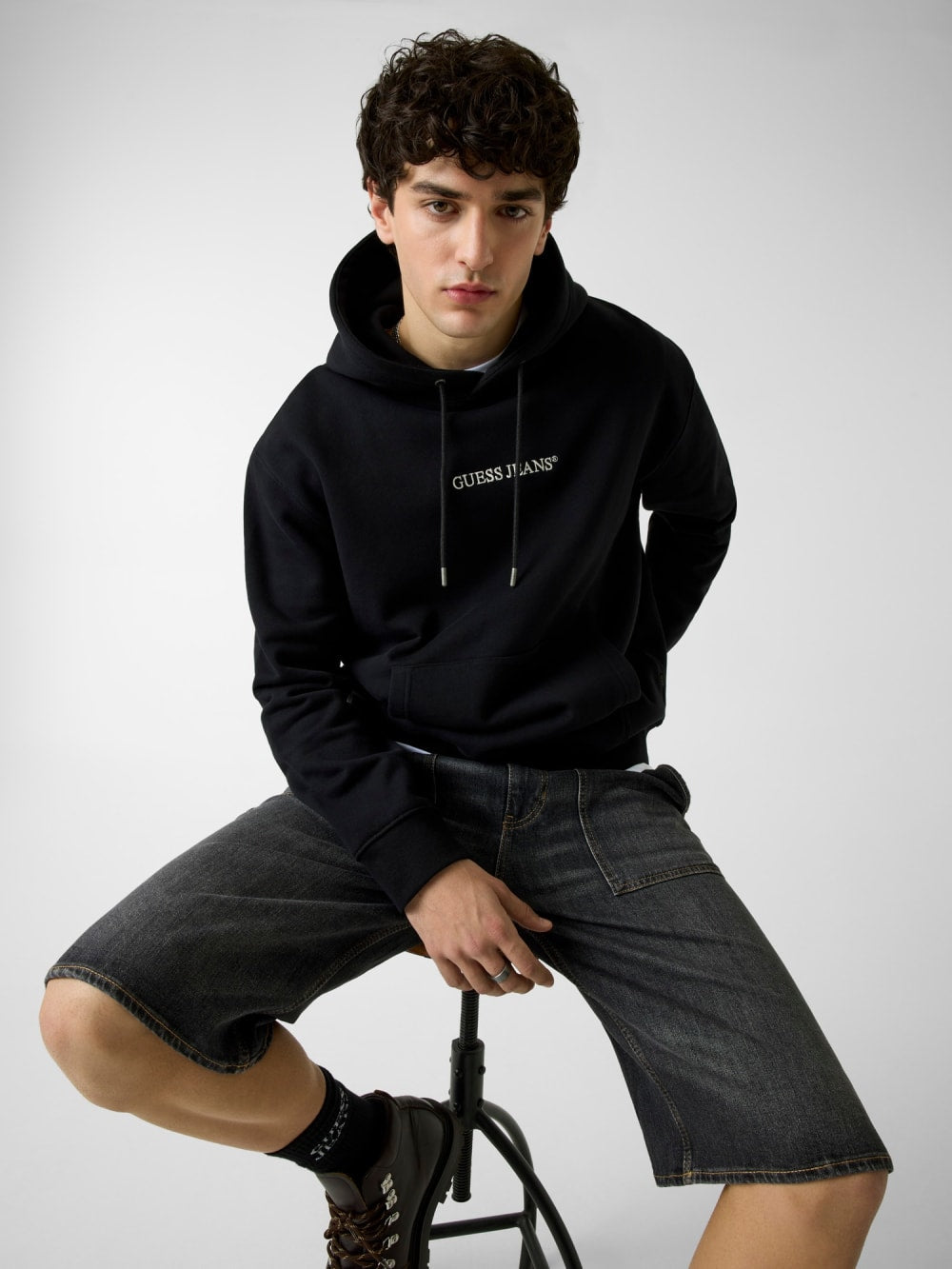 Hooded Logo Sweater - Guess