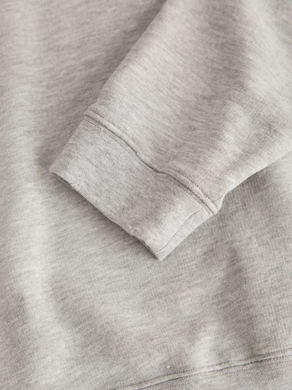 Script Logo Crewneck Sweatshirt - Guess