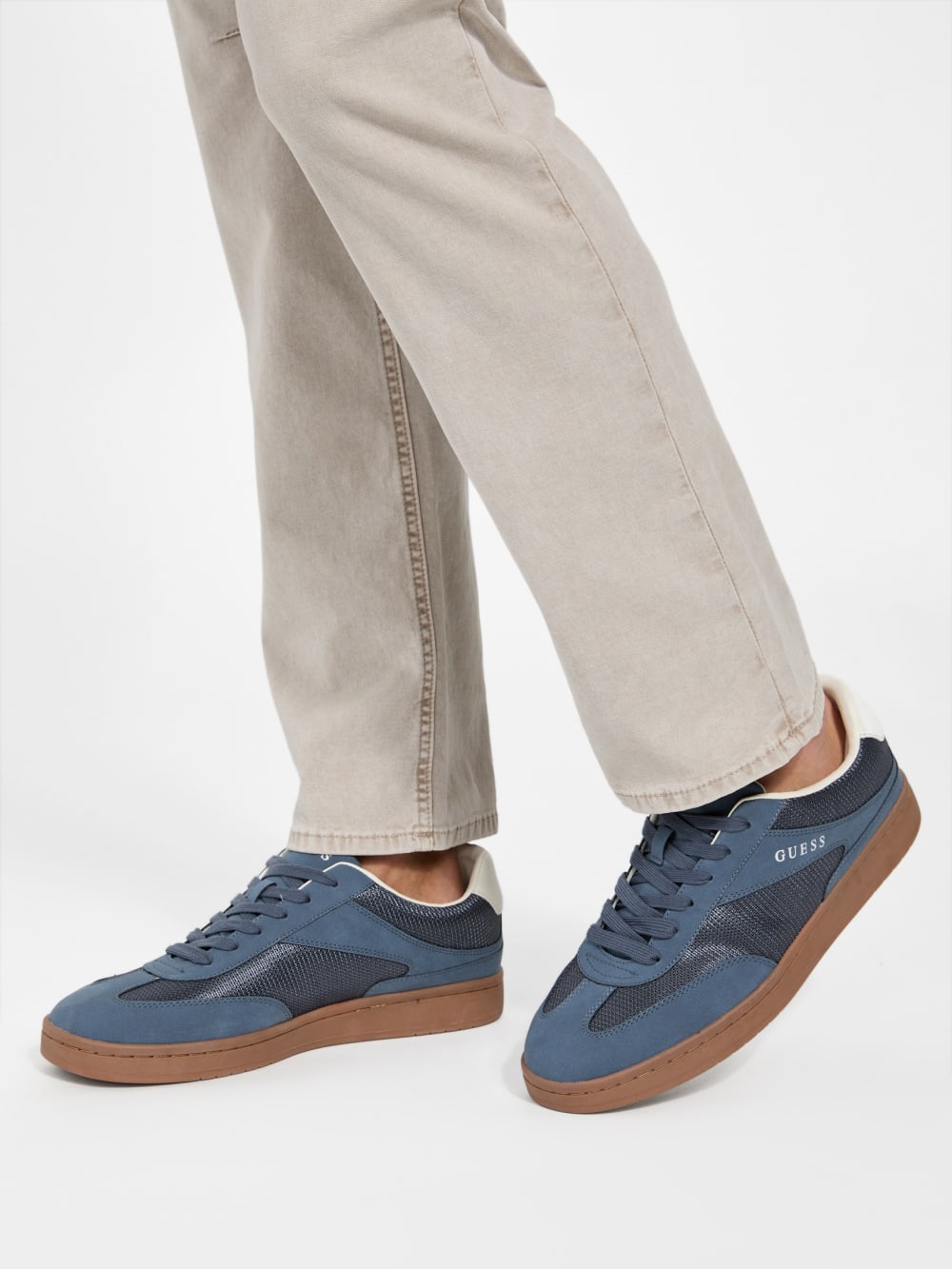 Lely Signature Sneakers - Guess