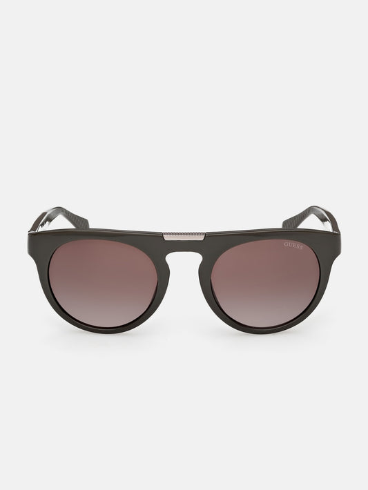 Maverick Plastic Aviator Sunglasses - Guess