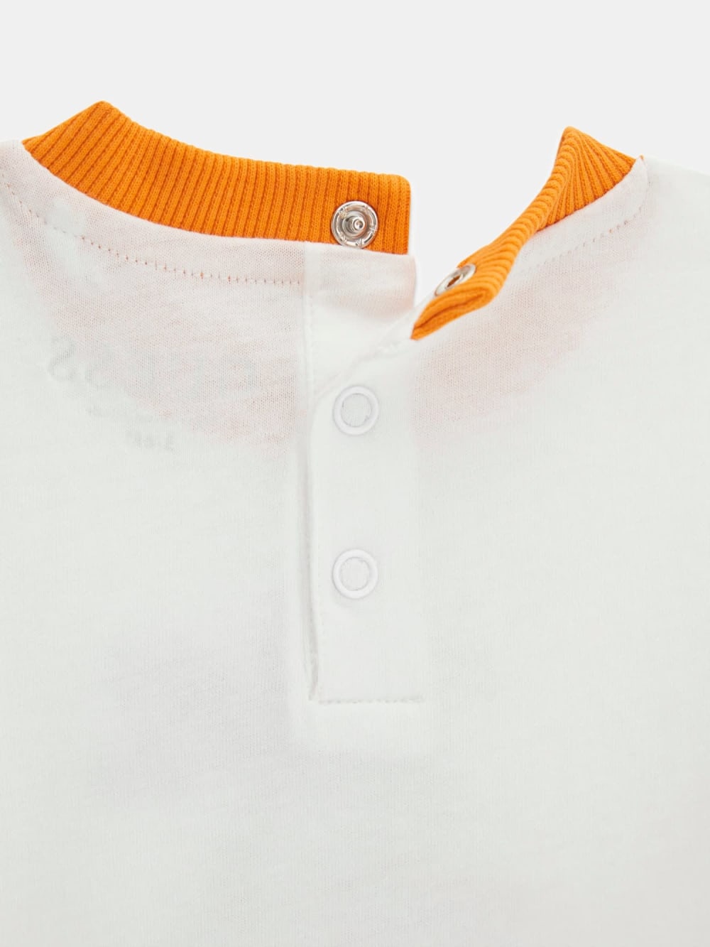 T-shirt and cargo shorts set - Guess