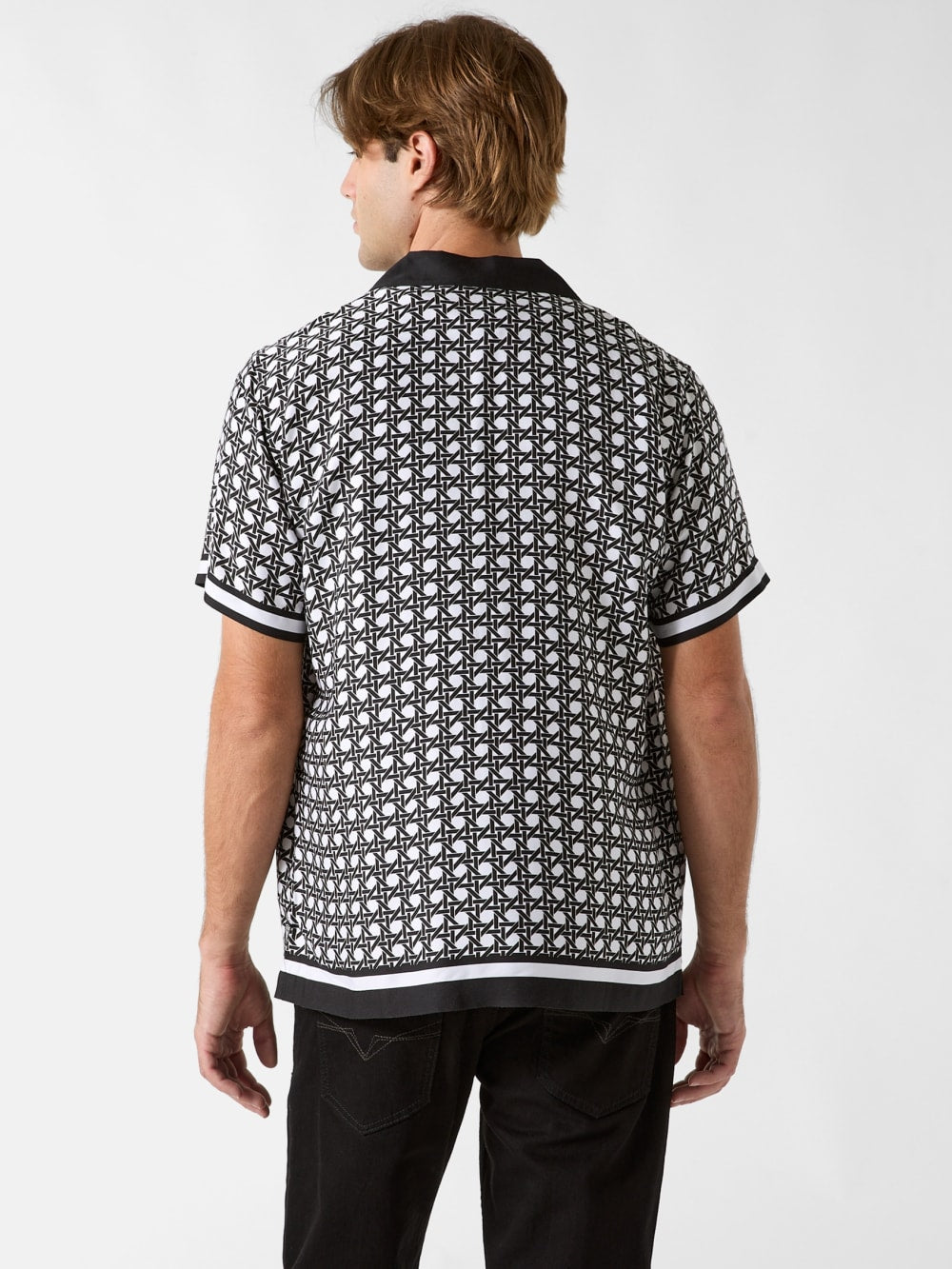 Basketweave Border Shirt - Guess